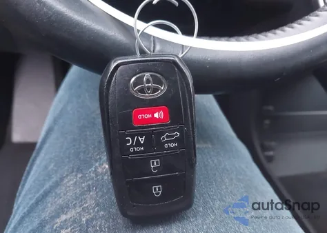 2024 Toyota Bz4X Xle из США, поврежденный, VIN JTMABACA1RA060949